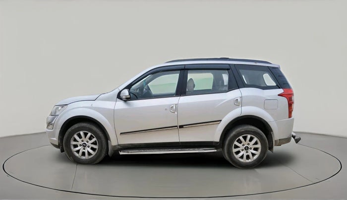 2016 Mahindra XUV500 W8, Diesel, Manual, 83,632 km, exterior