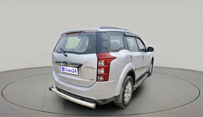 2016 Mahindra XUV500 W8, Diesel, Manual, 83,632 km, exterior