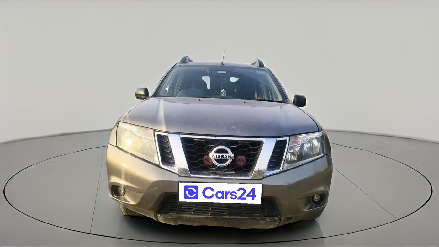 2013 Nissan Terrano XV D THP 110 PS, Diesel, Manual, 1,40,751 km, exterior
