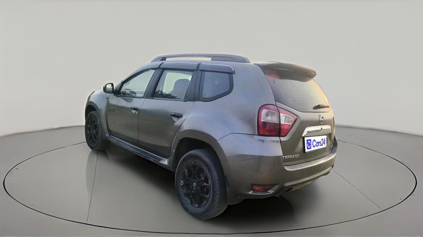 2013 Nissan Terrano XV D THP 110 PS, Diesel, Manual, 1,40,751 km, exterior