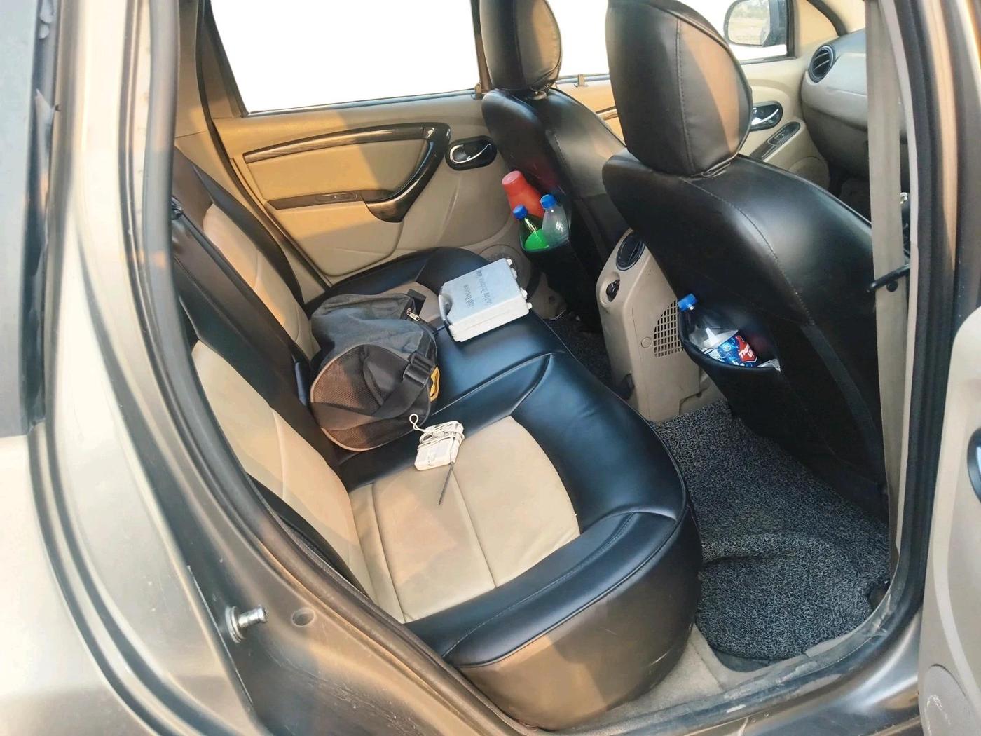 2013 Nissan Terrano XV D THP 110 PS, Diesel, Manual, 1,40,751 km, interior