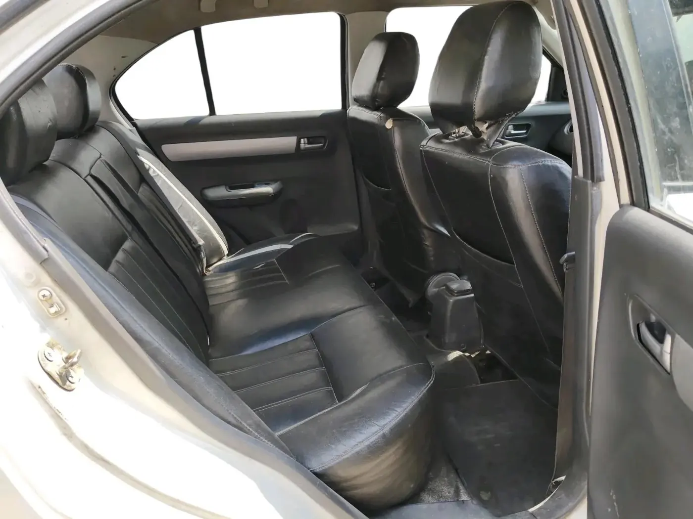 2008 Maruti Swift Dzire VXI 1.3, CNG, Manual, 1,14,831 km, interior