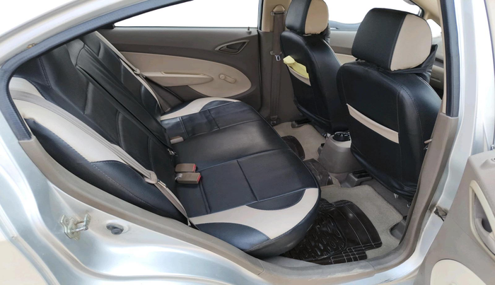 2013 Chevrolet Sail 1.2 BASE, Petrol, Manual, 89,694 km, interior