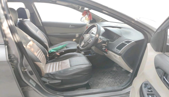 2012 Hyundai i20 SPORTZ 1.4 CRDI, Diesel, Manual, 88,776 km, interior