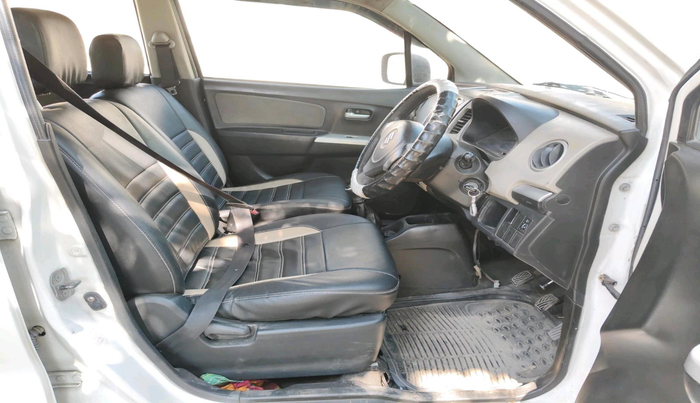 2016 Maruti Wagon R 1.0 LXI, Petrol, Manual, 1,03,024 km, interior