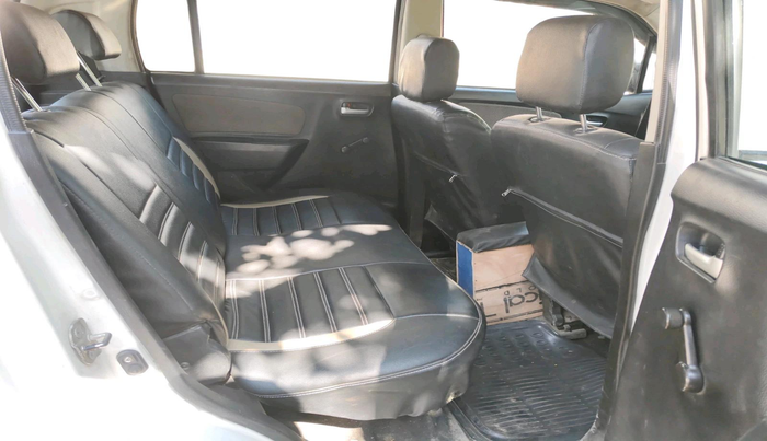 2016 Maruti Wagon R 1.0 LXI, Petrol, Manual, 1,03,024 km, interior
