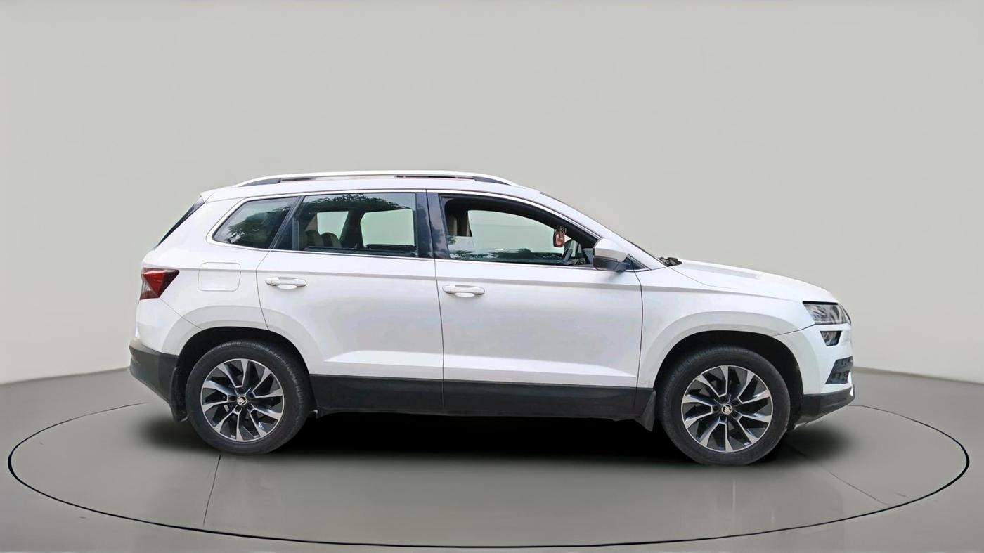 2020 Skoda Karoq STYLE 1.5 TSI AT, Petrol, Automatic, 1,05,587 km, exterior