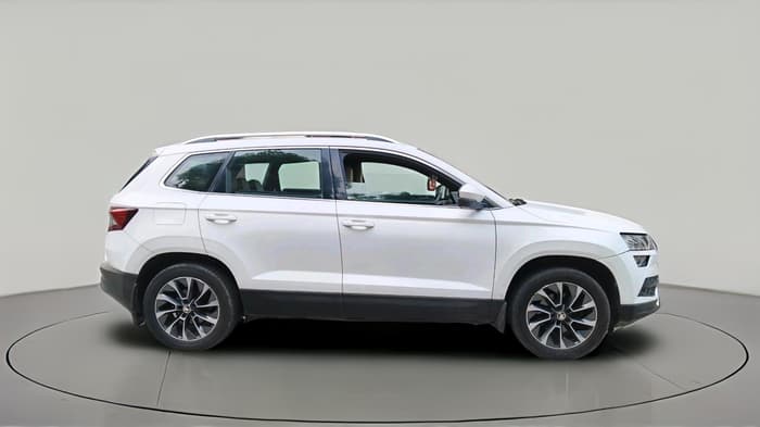 2020 Skoda Karoq STYLE 1.5 TSI AT, Petrol, Automatic, 1,05,587 km, exterior
