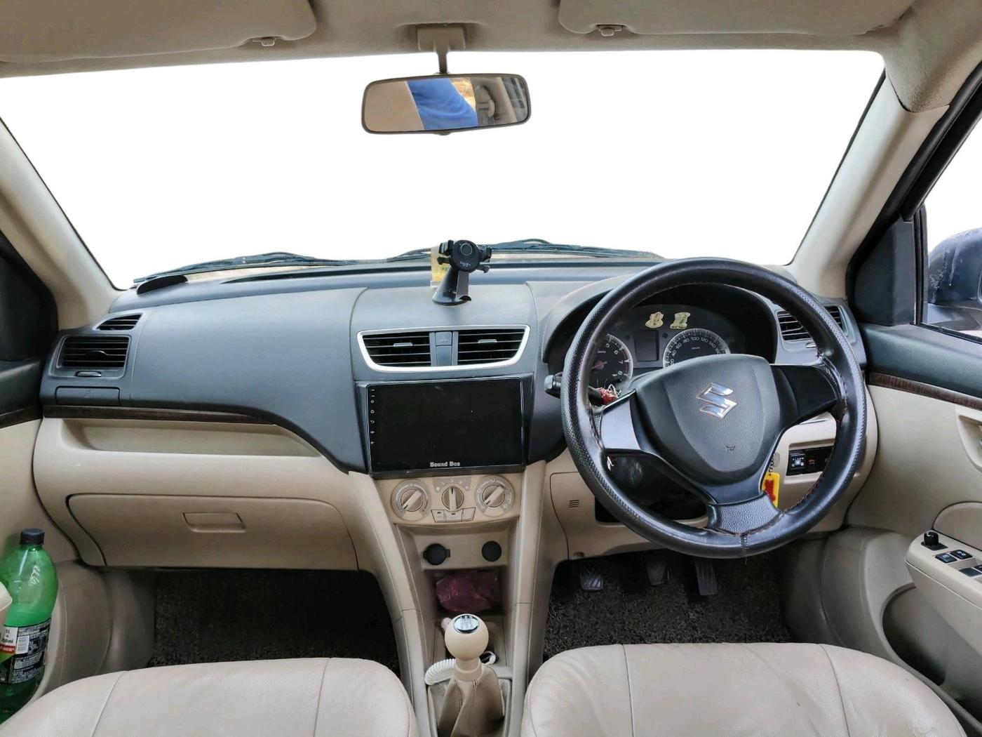 2014 Maruti Swift Dzire VXI, CNG, Manual, 1,24,057 km, interior