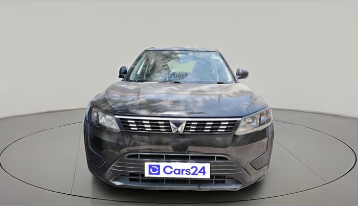 2023 Mahindra XUV300 W6 1.5 Diesel, Diesel, Manual, 60,684 km, exterior