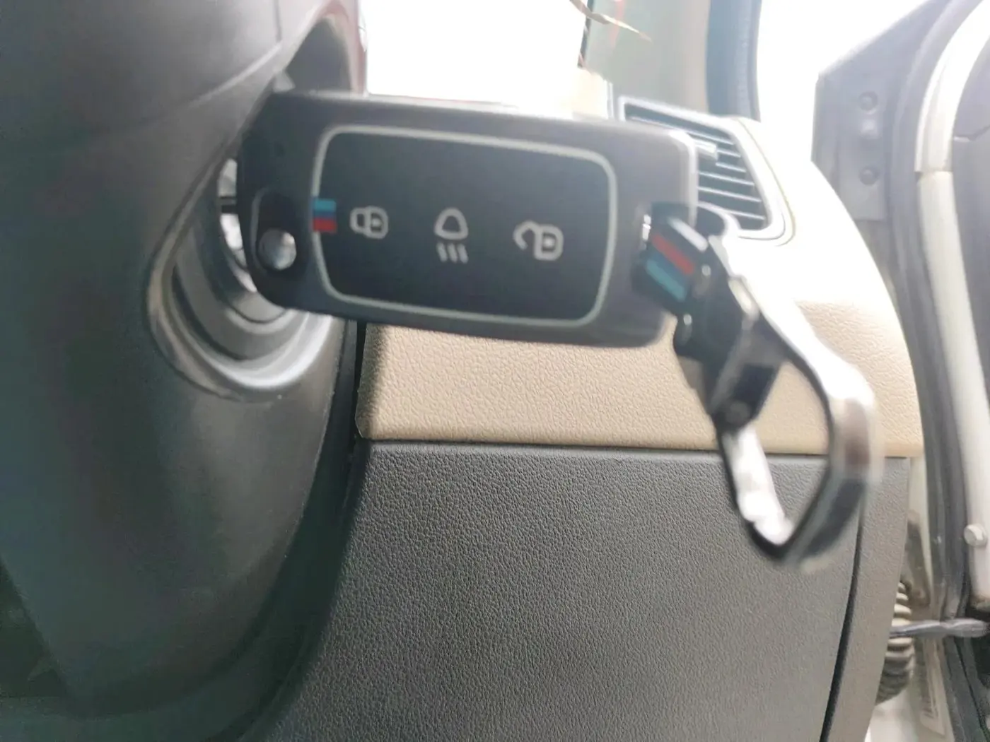 2017 Tata Zest XM 75PS DIESEL, Diesel, Manual, 94,661 km, interior