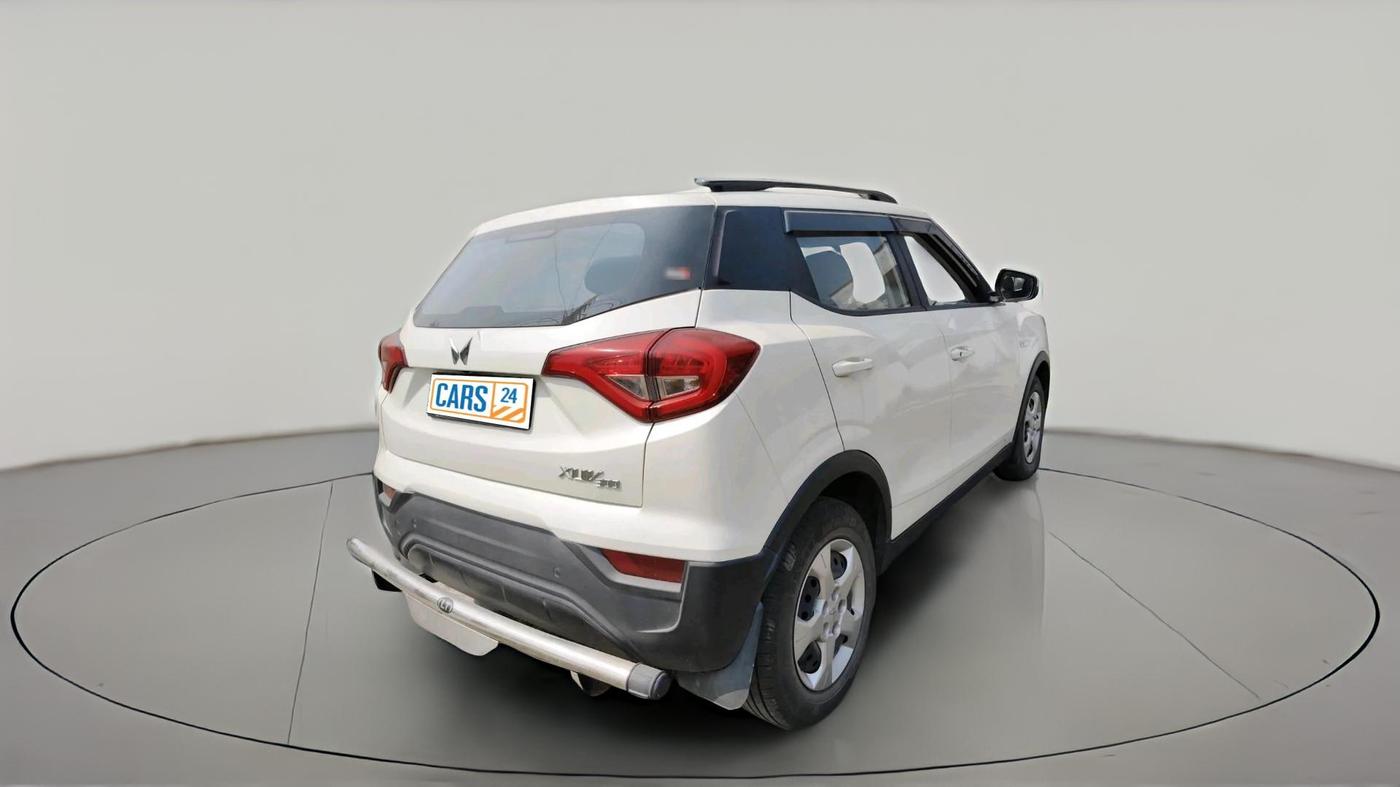 2022 Mahindra XUV300 W6 1.5 Sunroof Diesel, Diesel, Manual, 17,000 km, exterior