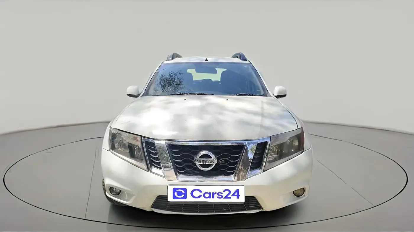 2015 Nissan Terrano XL (D), Diesel, Manual, 1,14,809 km, exterior