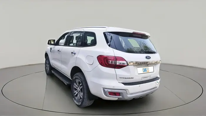 2018 Ford Endeavour TITANIUM 3.2 4X4 AT, Diesel, Automatic, 1,64,642 km, exterior