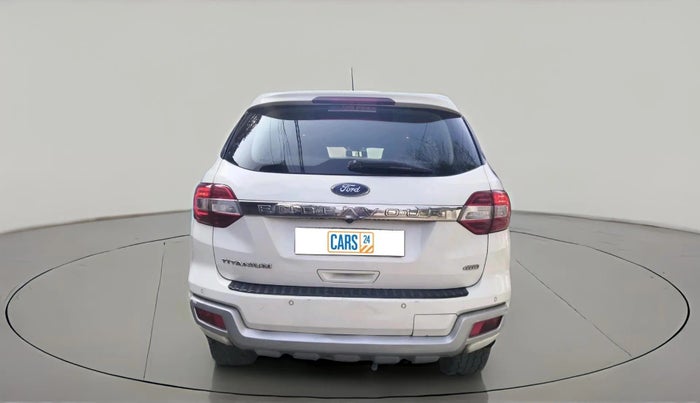 2018 Ford Endeavour TITANIUM 3.2 4X4 AT, Diesel, Automatic, 1,64,642 km, exterior