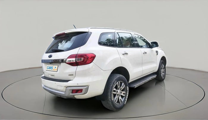 2018 Ford Endeavour TITANIUM 3.2 4X4 AT, Diesel, Automatic, 1,64,642 km, exterior