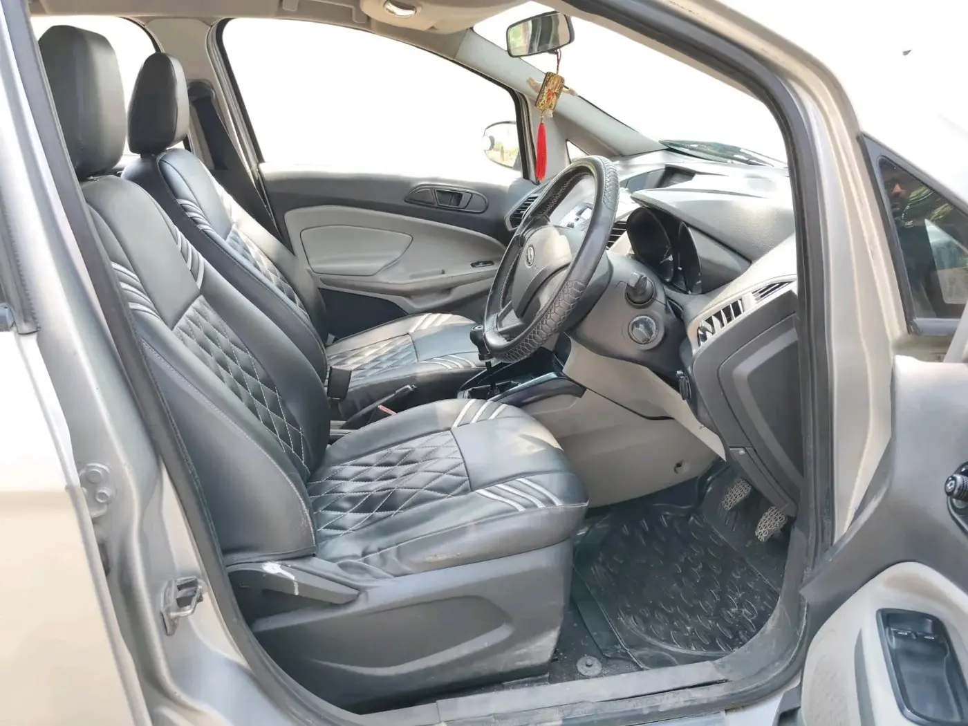 2013 Ford Ecosport AMBIENTE 1.5L DIESEL, Diesel, Manual, 92,735 km, interior