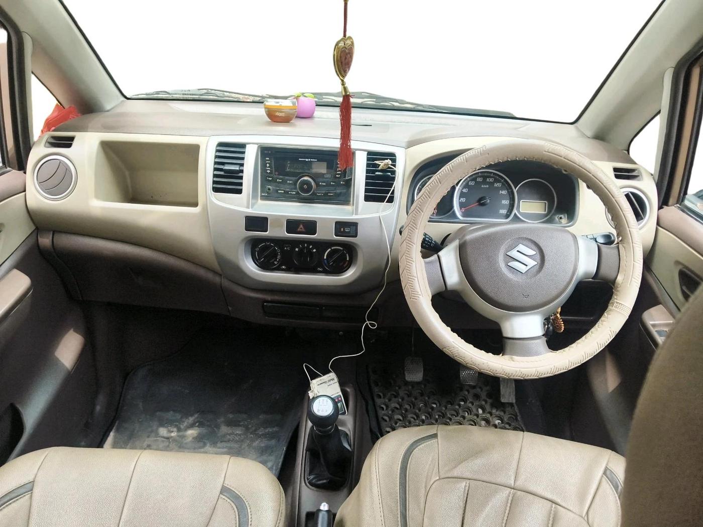 2011 Maruti Zen Estilo VXI, Petrol, Manual, 96,903 km, interior