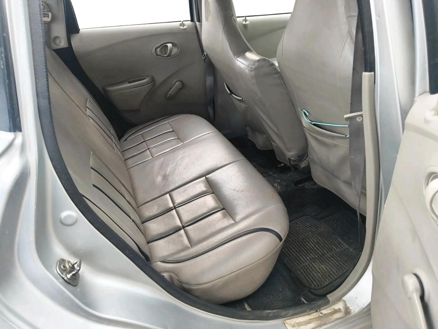 2014 Datsun Go T, Petrol, Manual, 79,650 km, interior