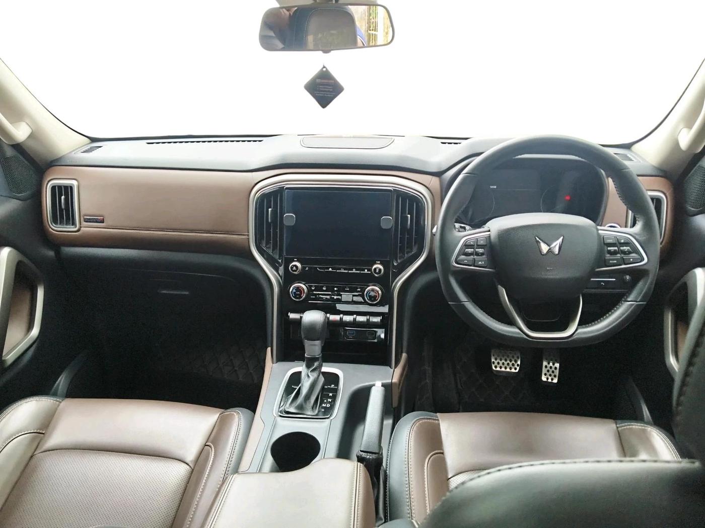 2024 Mahindra SCORPIO-N Z8 L DIESEL AT 2WD 6 STR, Diesel, Automatic, 43,439 km, interior
