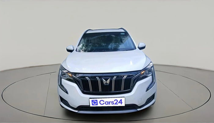 2023 Mahindra XUV700 AX 7 D AT 7 STR, Diesel, Automatic, 39,836 km, exterior