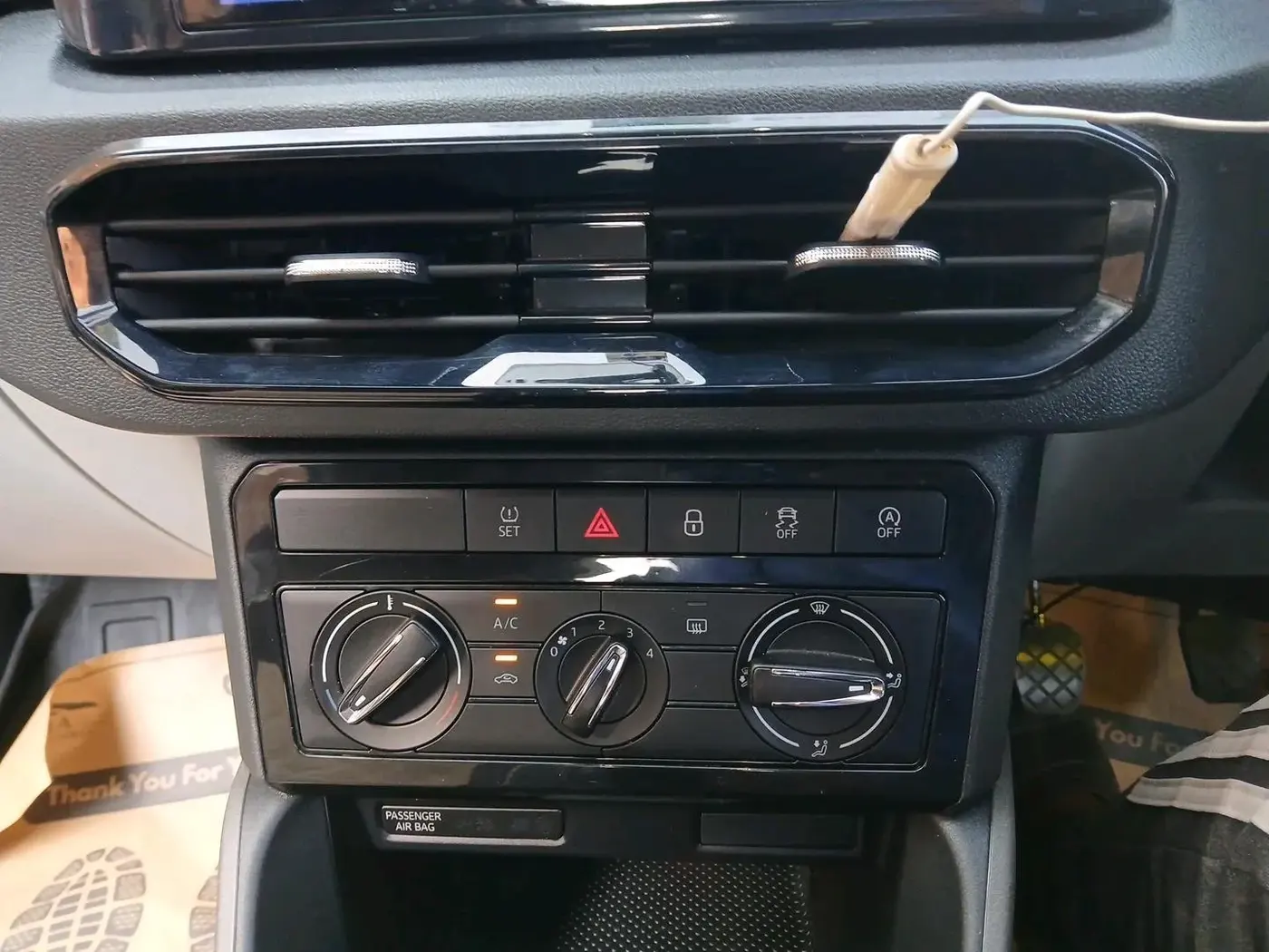 2025 Skoda Kylaq Signature, Petrol, Manual, 4,127 km, interior