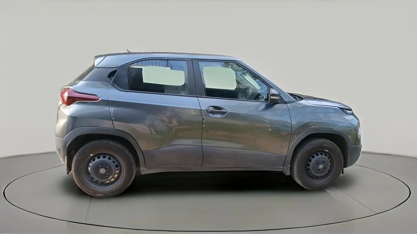 2024 Tata PUNCH PURE RHYTHM PACK MT, Petrol, Manual, 18,927 km, exterior