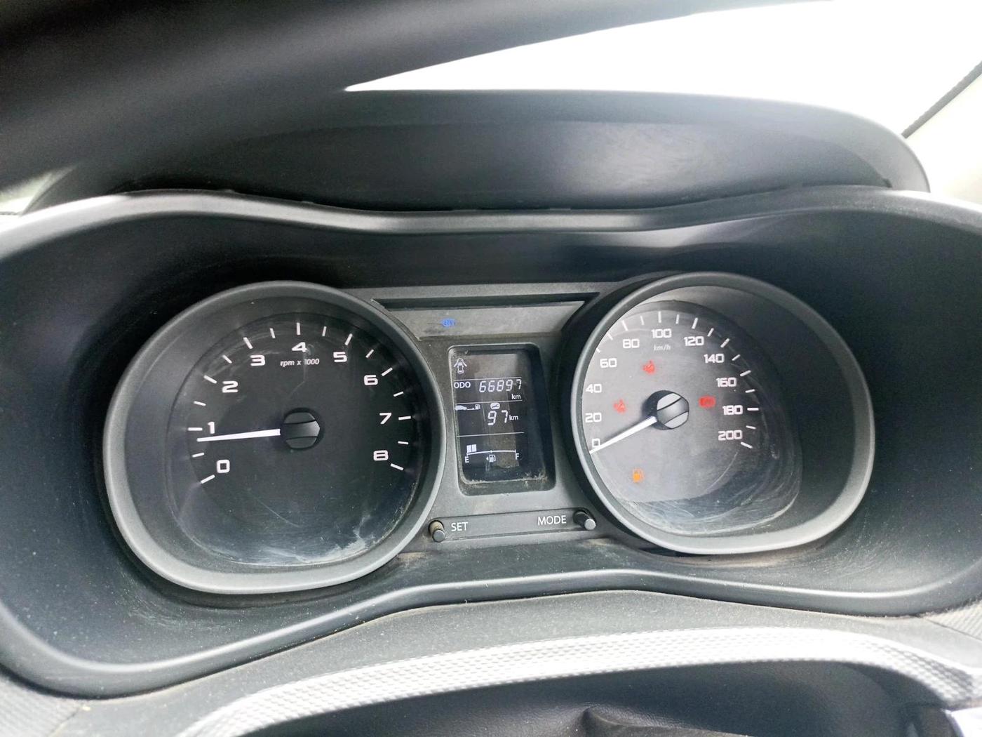 2019 Tata NEXON KRAZ MT PETROL, Petrol, Manual, 66,897 km, interior