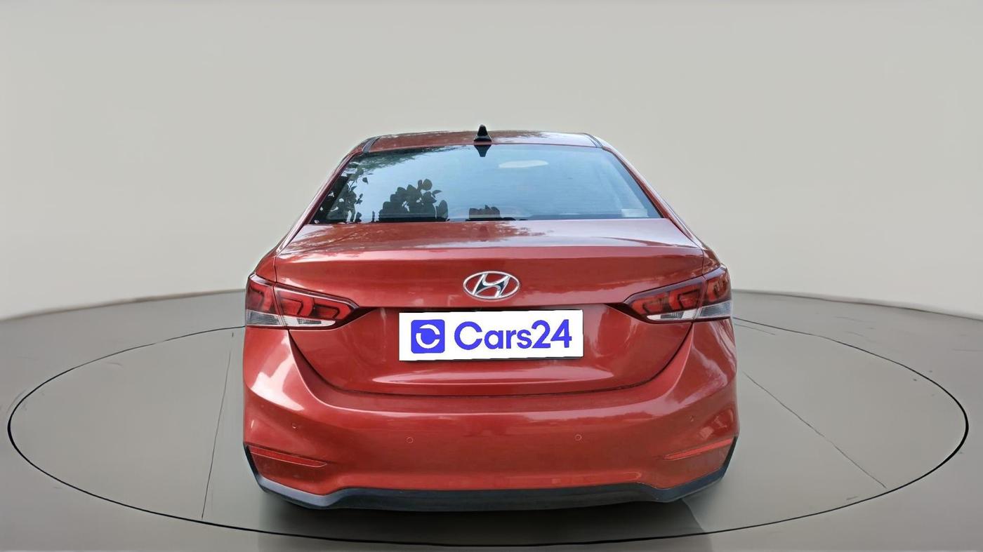 2018 Hyundai Verna 1.6 CRDI SX + AT, Diesel, Automatic, 82,200 km, exterior