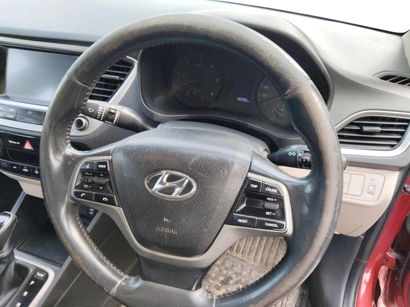 2018 Hyundai Verna 1.6 CRDI SX + AT, Diesel, Automatic, 82,200 km, interior