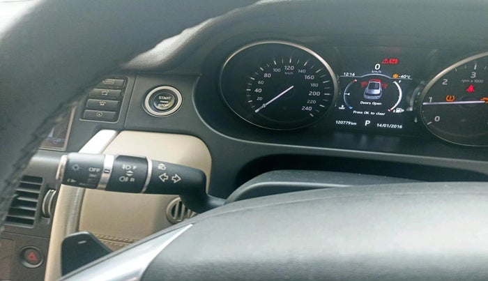 2017 Landrover DISCOVERY SPORT HSE, Diesel, Automatic, 1,20,779 km, interior