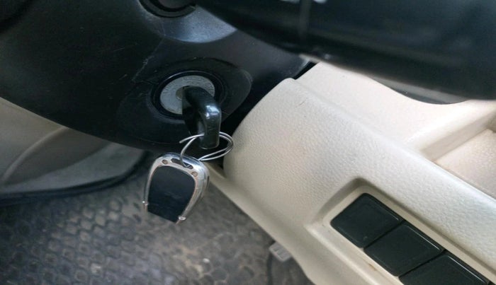 2012 Maruti Swift Dzire LXI, Petrol, Manual, 1,17,183 km, interior