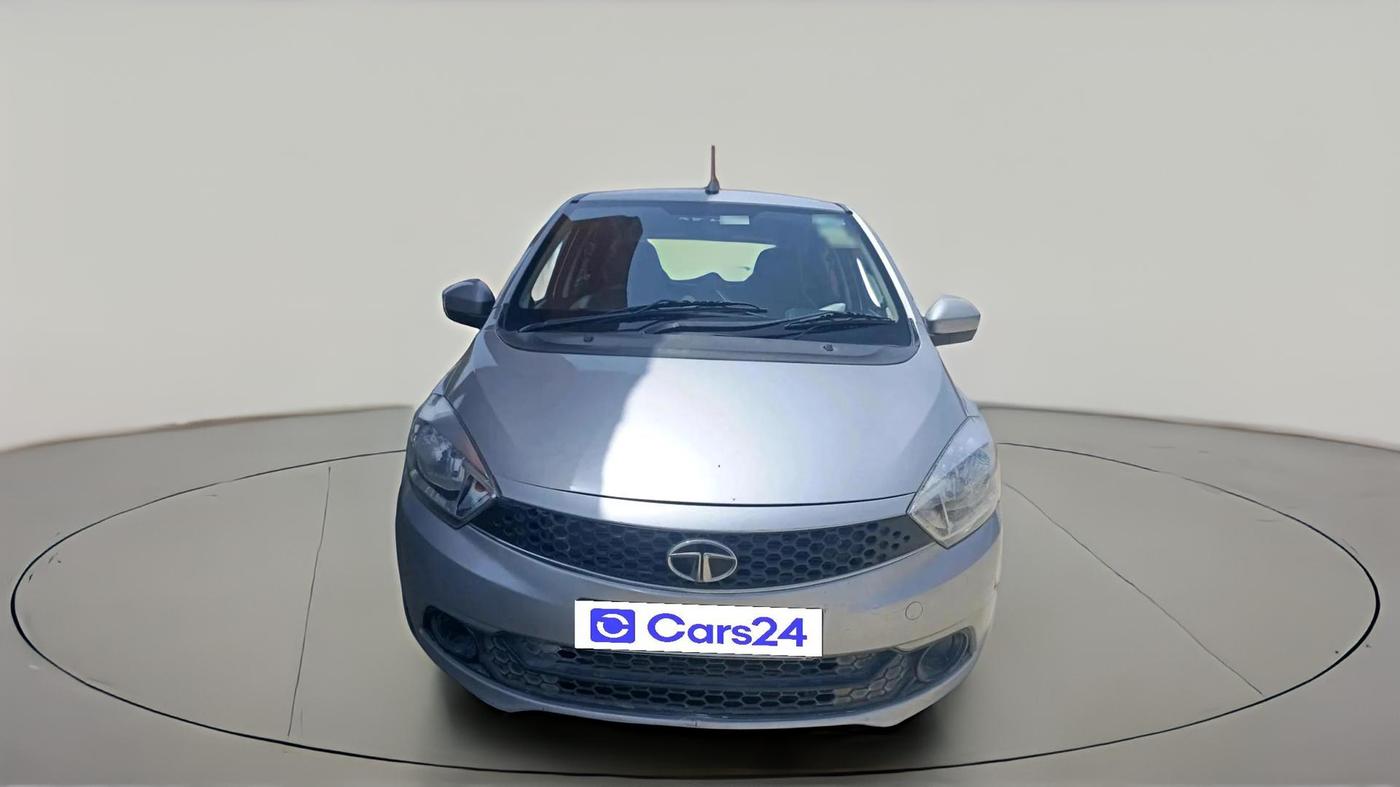 2018 Tata Tiago XT DIESEL, Diesel, Manual, 1,08,900 km, exterior