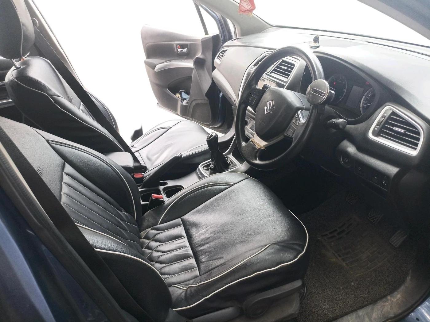 2019 Maruti S Cross ZETA 1.3, Diesel, Manual, 1,03,166 km, interior