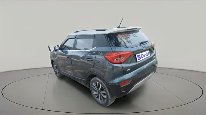 2019 Mahindra XUV300 W8 (O) 1.5 DIESEL, Diesel, Manual, 1,87,056 km, exterior
