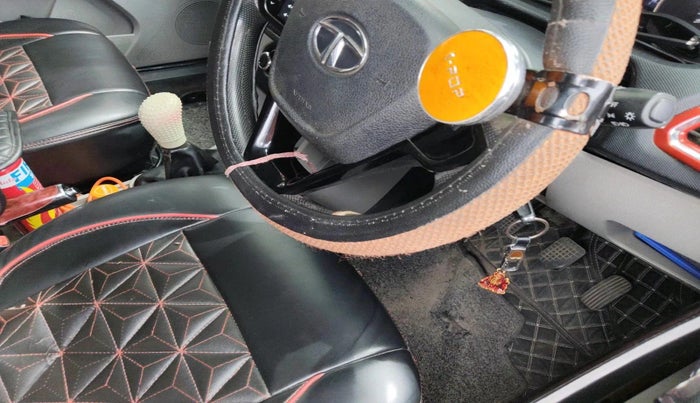 2018 Tata Tiago XZ PETROL, Petrol, Manual, 78,395 km, interior