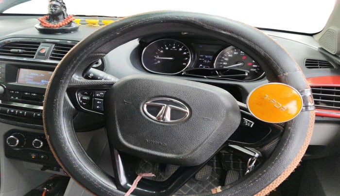 2018 Tata Tiago XZ PETROL, Petrol, Manual, 78,395 km, interior