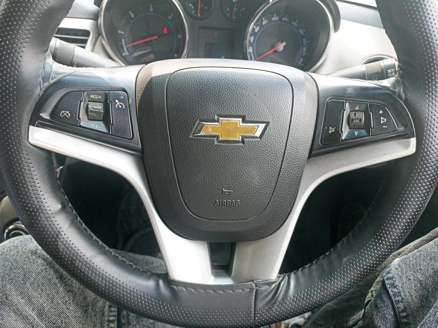 2015 Chevrolet Cruze LTZ AT, Diesel, Automatic, 57,038 km, interior