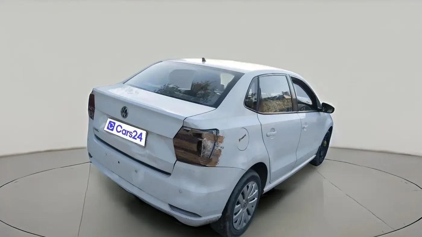 2016 Volkswagen Ameo COMFORTLINE 1.2L, Petrol, Manual, 1,57,443 km, exterior