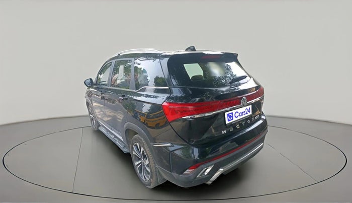 2023 MG HECTOR PLUS SAVVY PRO 1.5 TURBO CVT 7 STR, Petrol, Automatic, 17,720 km, exterior
