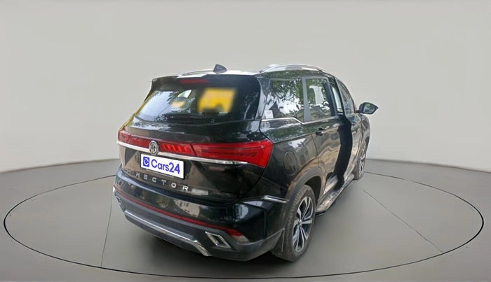 2023 MG HECTOR PLUS SAVVY PRO 1.5 TURBO CVT 7 STR, Petrol, Automatic, 17,720 km, exterior