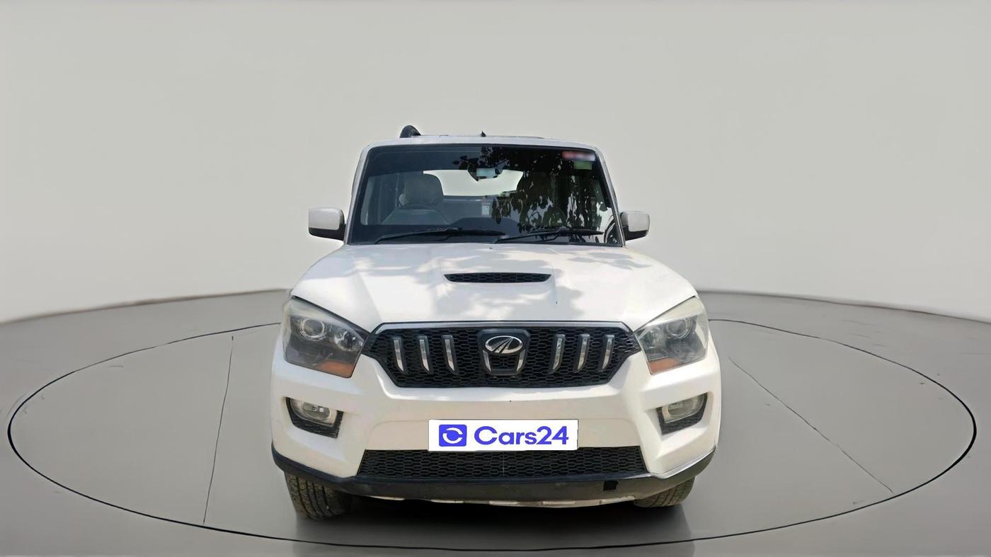 2016 Mahindra Scorpio S6 PLUS 1.99, Diesel, Manual, 2,20,498 km, exterior