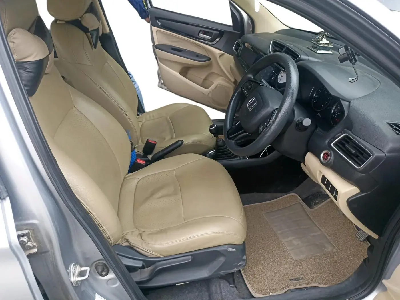 2018 Honda Amaze 1.2L I-VTEC VX, Petrol, Manual, 54,180 km, interior