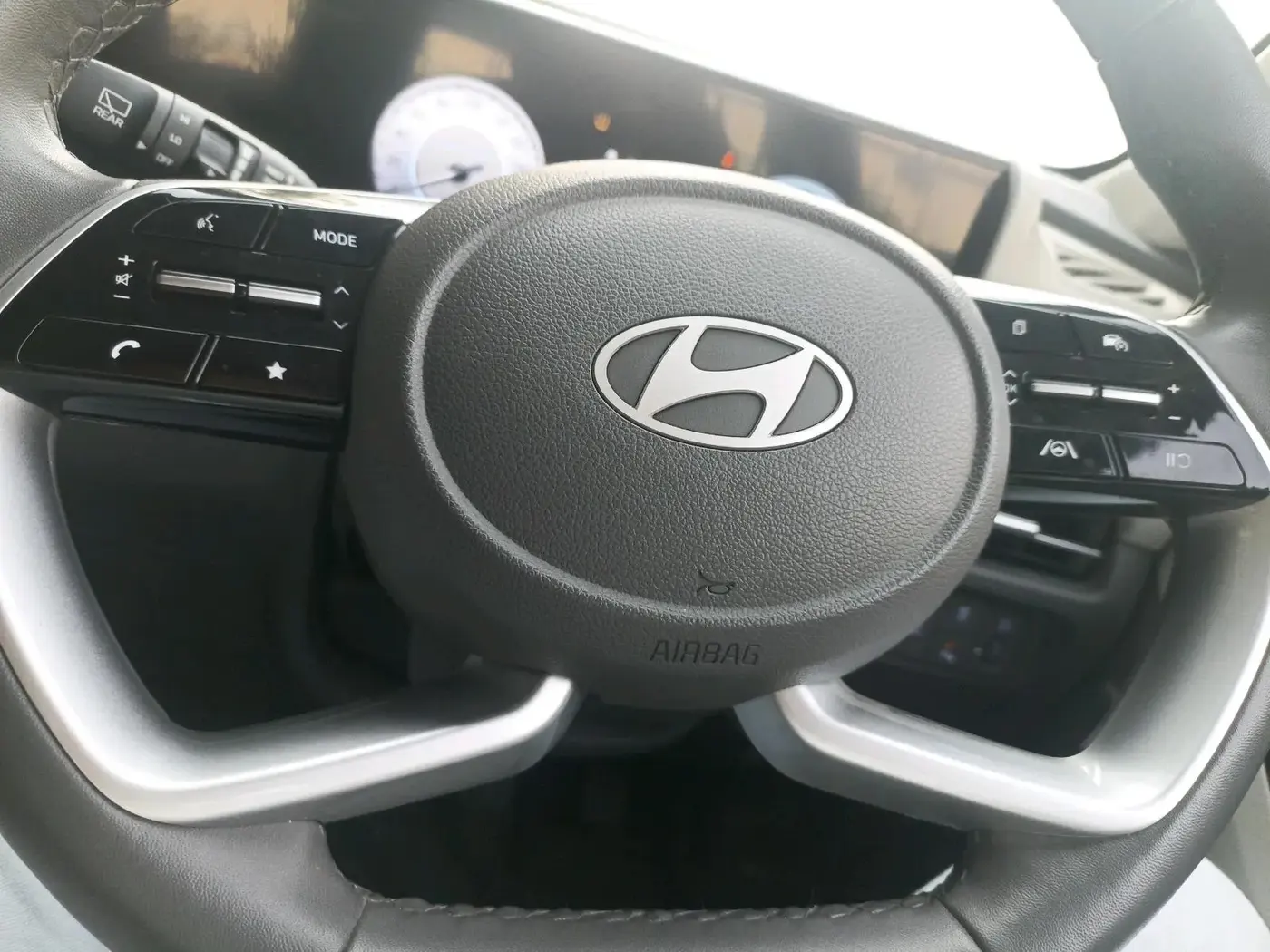 2024 Hyundai Creta SX (O) 1.5 PETROL, Petrol, Manual, 23,763 km, interior