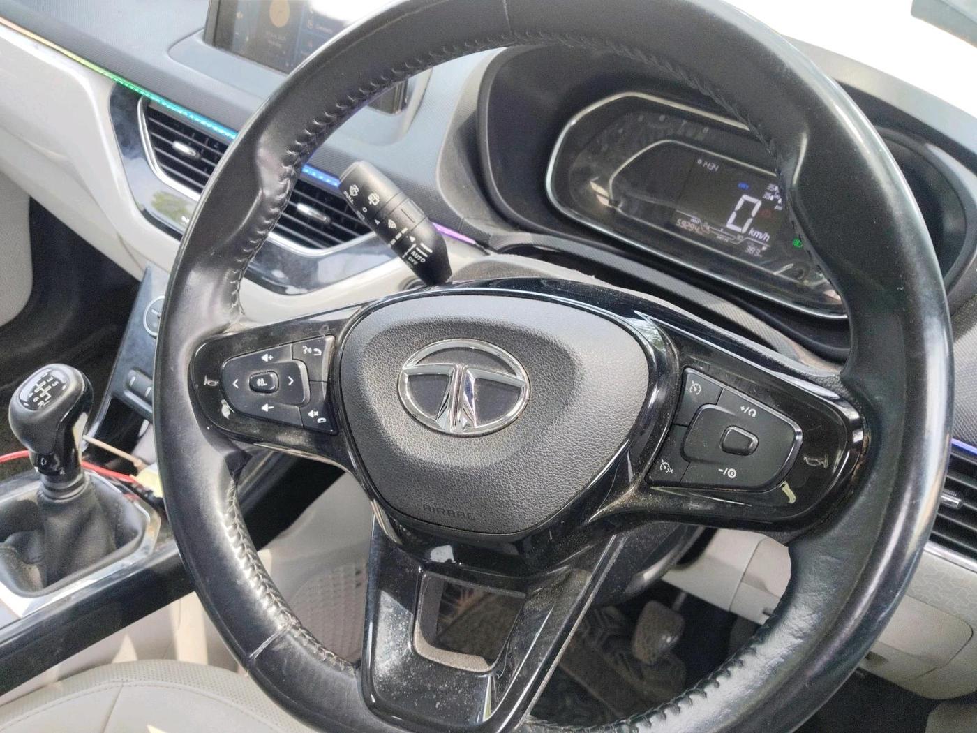 2022 Tata NEXON XZ PLUS (PREMIUM) PETROL, Petrol, Manual, 59,294 km, interior