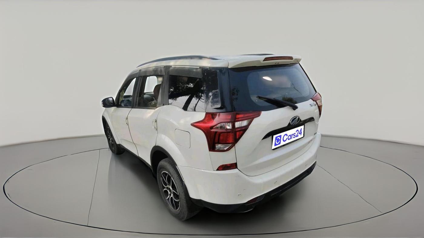 2019 Mahindra XUV500 W7, Diesel, Manual, 88,964 km, exterior