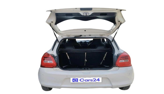 2019 Maruti Swift LXI, Petrol, Manual, 1,00,726 km, exterior