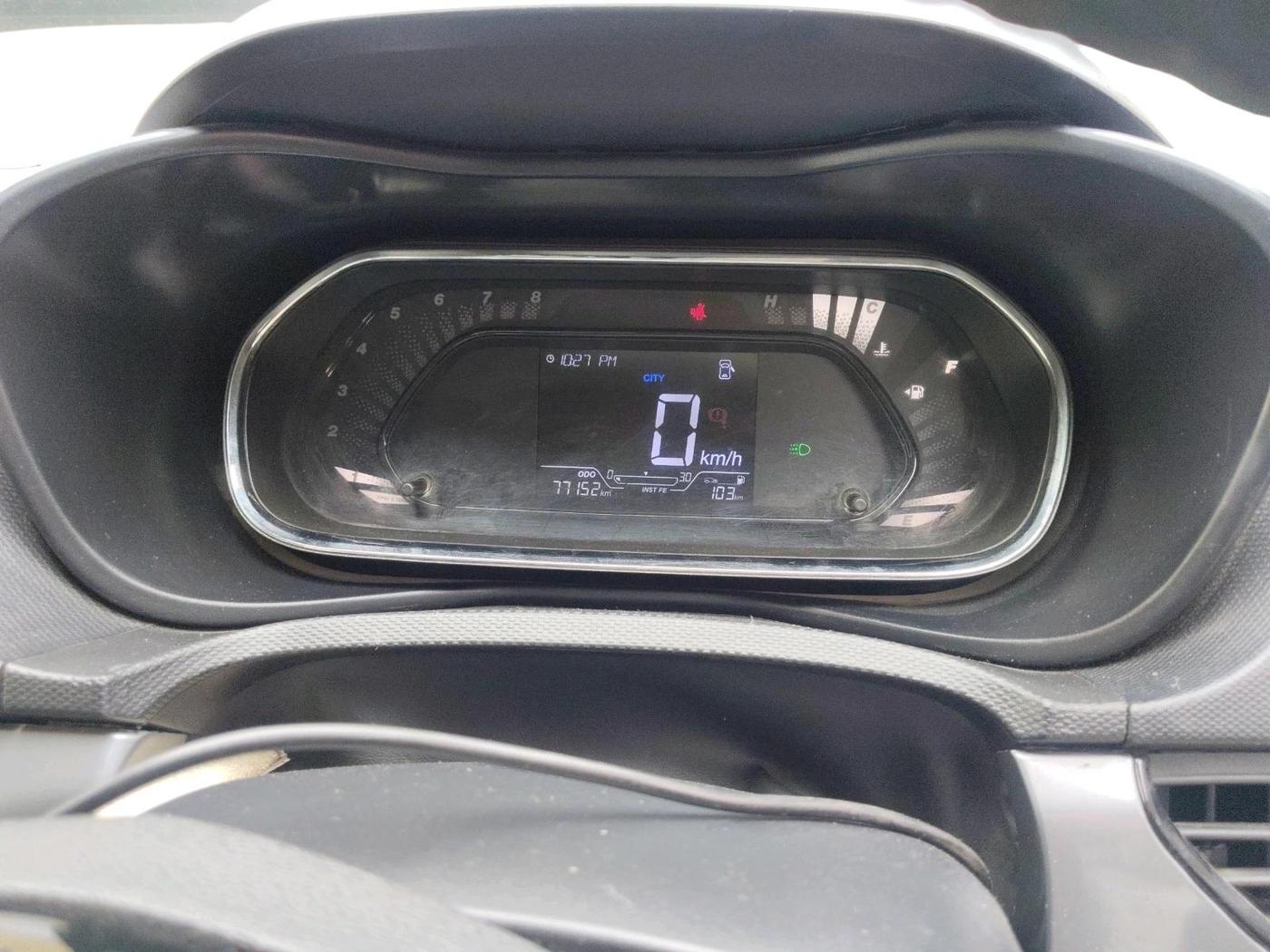 2022 Tata NEXON XM SUNROOF PETROL, Petrol, Manual, 77,152 km, interior