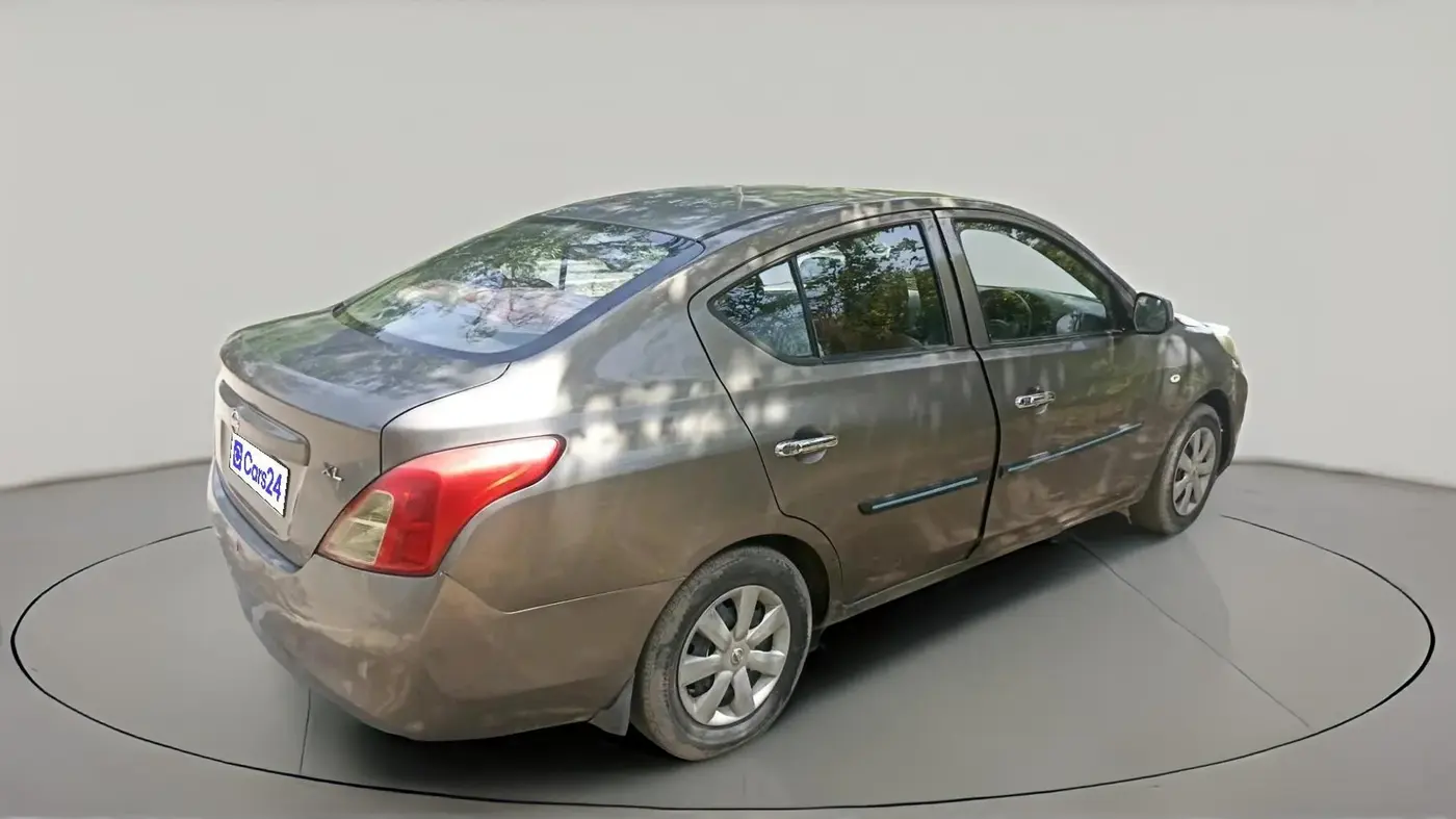 2011 Nissan Sunny XL, Petrol, Manual, 81,667 km, exterior