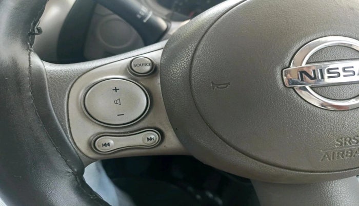 2011 Nissan Sunny XL, Petrol, Manual, 81,667 km, interior